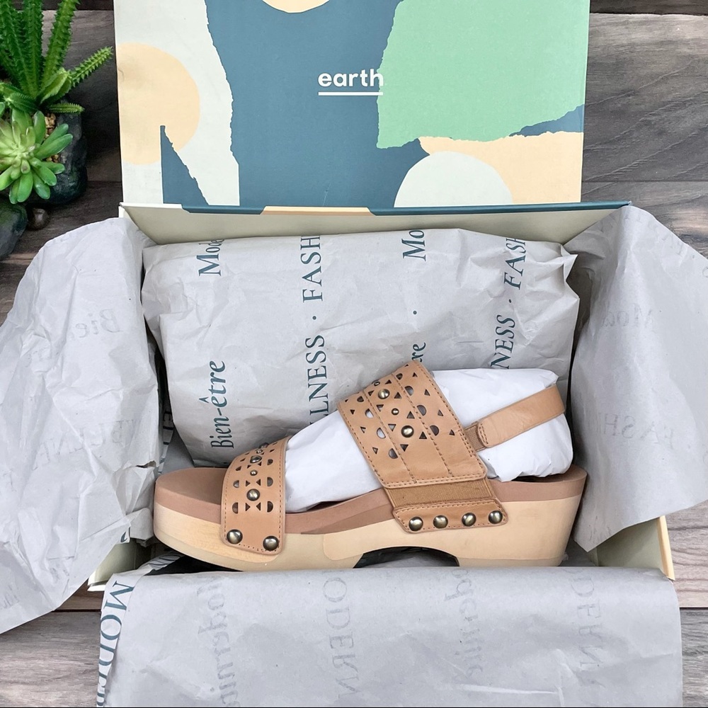 ❌SOLD OUT❌NIB Earth Pine Toba Slingback Studded Clog Sandal - Picture 9 of 11